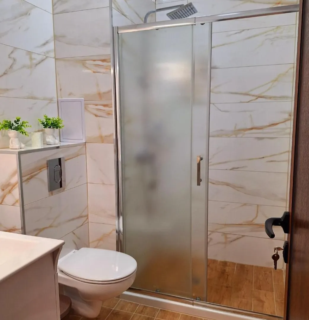 Studio Mirage Deluxe Burgas Apartment